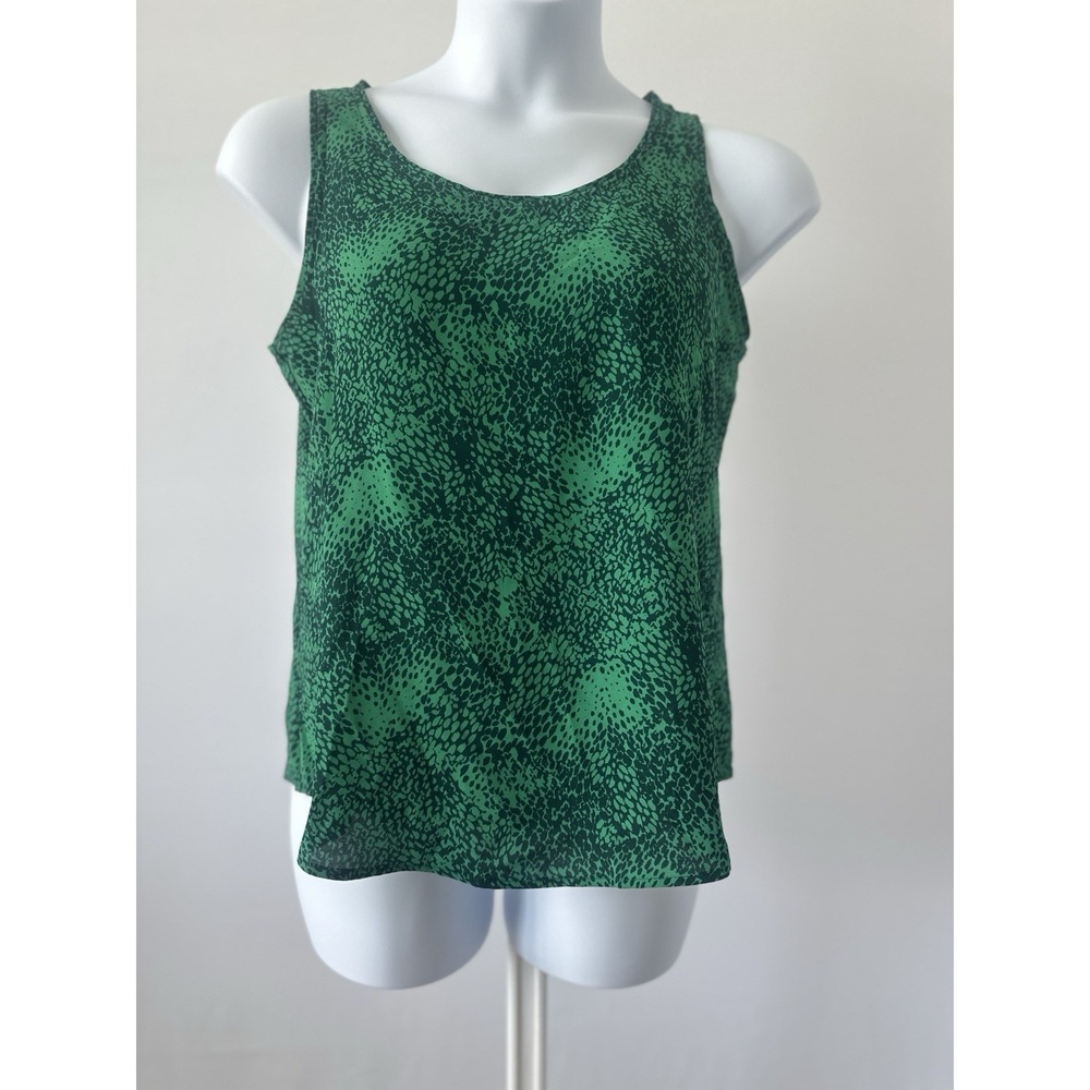NWT!  Chico's Sz: 1 Medium Sleeveless Green Snake Print Tank (b62)